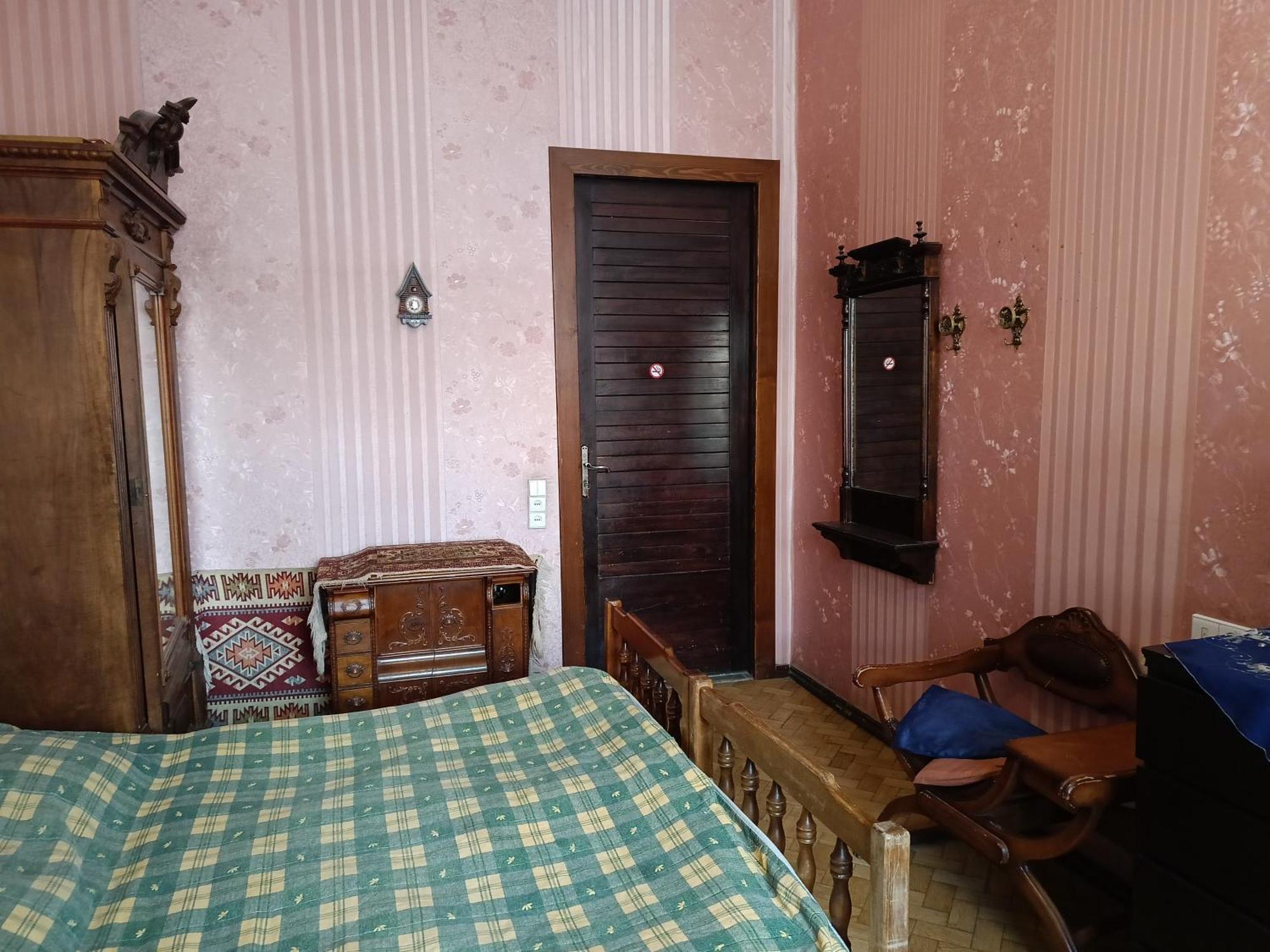 Guest House Irina ティビリシ エクステリア 写真