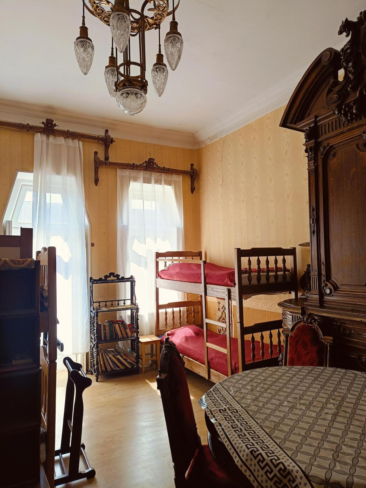Guest House Irina ティビリシ エクステリア 写真